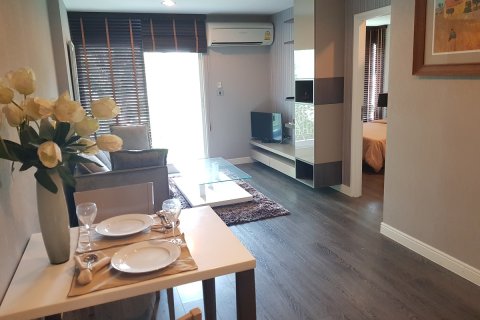 Condo à Watthana, Bangkok, Thaïlande, 1 chambre № 200581 - photo 7