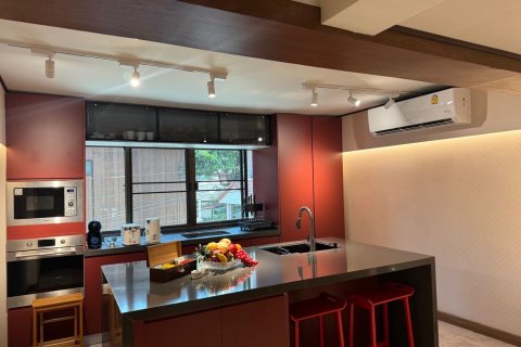 Townhouse in Chiang Mai, Thailand 4 bedrooms № 121425 - photo 14