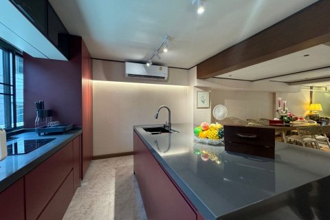 Townhouse in Chiang Mai, Thailand 4 bedrooms № 121425 - photo 12