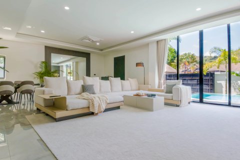 Villa in Phuket, Thailand 5 bedrooms № 149151 - photo 3
