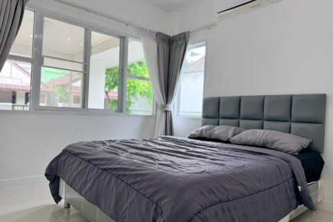 House in Pattaya, Thailand 3 bedrooms № 172738 - photo 9