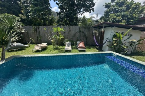 Вилла в Сураттхани, Таиланд с 3 спальнями  № 172744