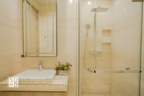 Condo in Bangkok, Thailand, 2 bedrooms № 143575 - photo 8
