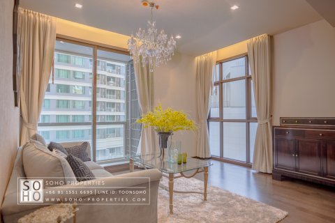 Condo in Bangkok, Thailand, 2 bedrooms № 143575 - photo 2