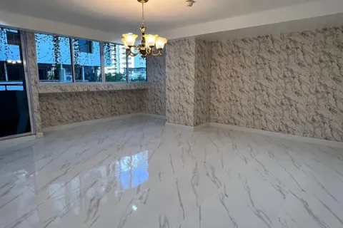 Duplex in Watthana, Bangkok, Thailand 4 Schlafzimmer № 215511 - Foto 5
