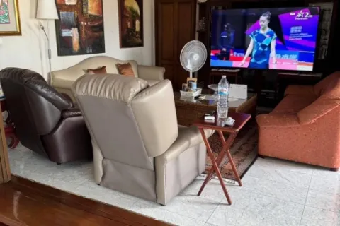 Penthouse in Watthana, Bangkok, Thailand 4 Schlafzimmer № 215509 - Foto 4