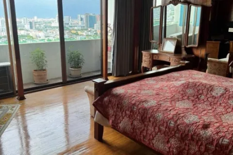 Penthouse in Watthana, Bangkok, Thailand 4 Schlafzimmer № 215509 - Foto 8