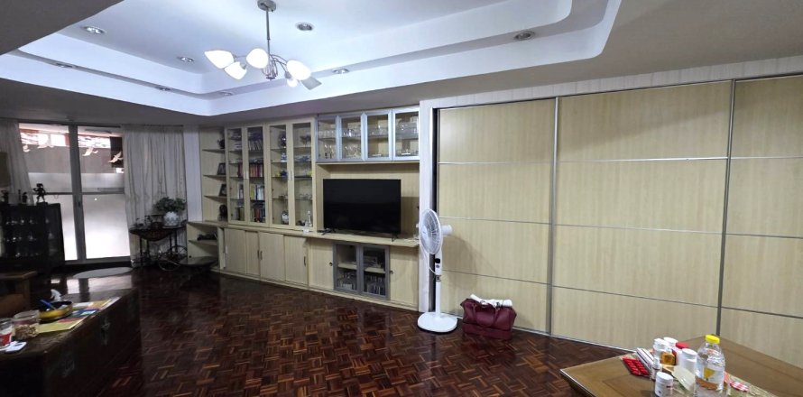 Кондоминиум с 4 спальнями в Бангкоке, Таиланд № 162743