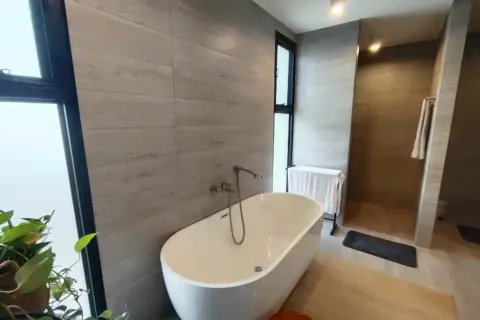 Вилла в Чиангмае, Таиланд с 4 спальнями № 162748 - фото 17