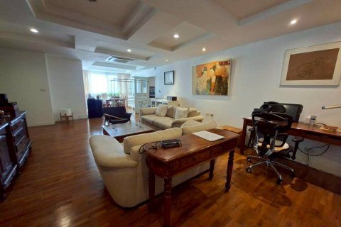 Кондоминиум с 3 спальнями в Бангкоке, Таиланд № 162742 - фото 6