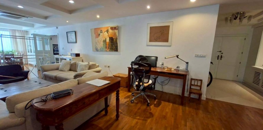 Кондоминиум с 3 спальнями в Бангкоке, Таиланд № 162742