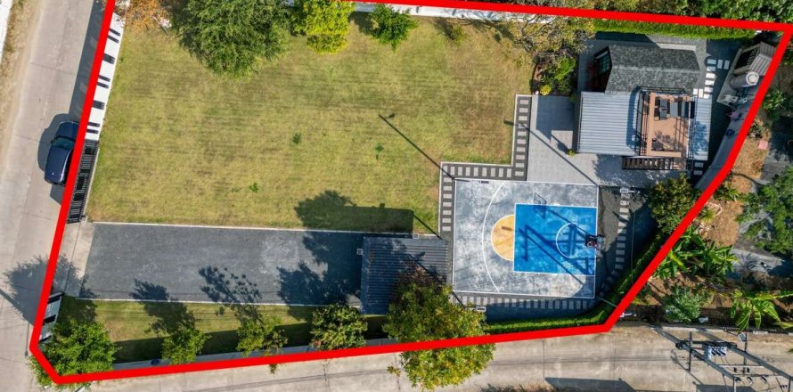 Земельный участок в Чиангмае, Таиланд  № 162746