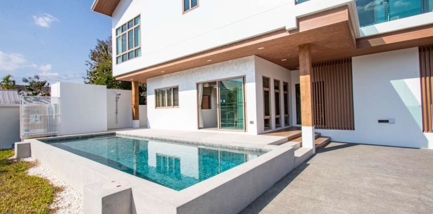 House in Chiang Mai, Thailand 3 bedrooms № 162747