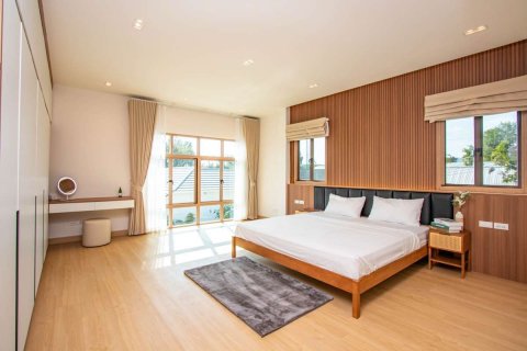 House in Chiang Mai, Thailand 3 bedrooms № 162747 - photo 13