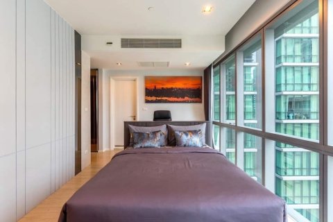 Condo in Bangkok, Thailand, 2 bedrooms  № 157511 - photo 18