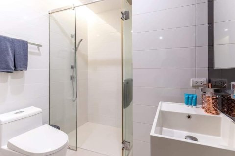 Condo in Bangkok, Thailand, 2 bedrooms  № 157511 - photo 8