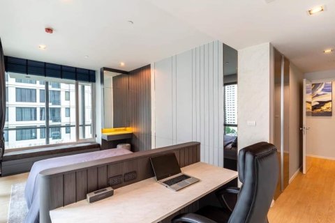 Condo in Bangkok, Thailand, 2 bedrooms  № 157511 - photo 19