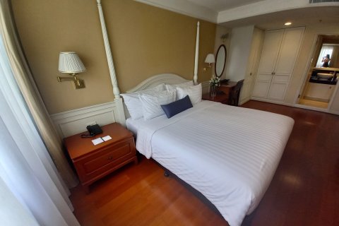 Condo in Bangkok, Thailand, 3 bedrooms  № 157510 - photo 3
