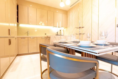 Condo in Bangkok, Thailand, 2 bedrooms  № 157507 - photo 21