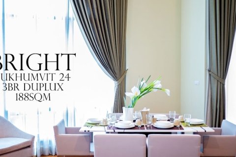 Condo in Bangkok, Thailand, 3 bedrooms  № 157506 - photo 15