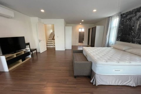 Condo à Bangkok, Thaïlande, 4 chambres  № 157508 - photo 10