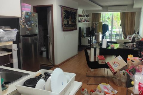 Condo à Khlong Toei, Bangkok, Thaïlande, 2 chambres  № 167724