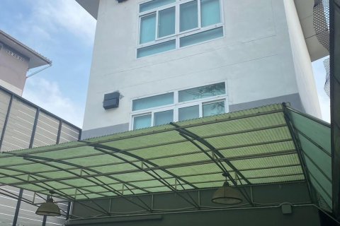 Maison à Watthana, Bangkok, Thaïlande 3 chambres № 167719