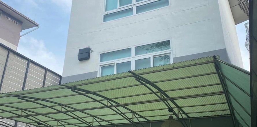 Maison à Watthana, Bangkok, Thaïlande 3 chambres № 167719