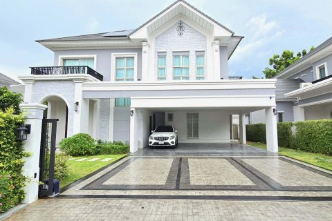 Villa à Samut Prakan, Thaïlande 4 chambres № 167722 - photo 3