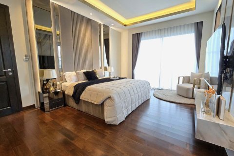 Villa à Samut Prakan, Thaïlande 4 chambres № 167722 - photo 22