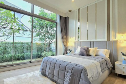 Villa à Samut Prakan, Thaïlande 4 chambres № 167722 - photo 20