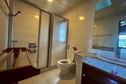 House in Chiang Mai, Thailand 3 bedrooms № 162686 - photo 26