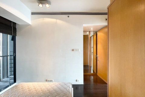 Condo in Bangkok, Thailand, 3 bedrooms  № 162688 - photo 9