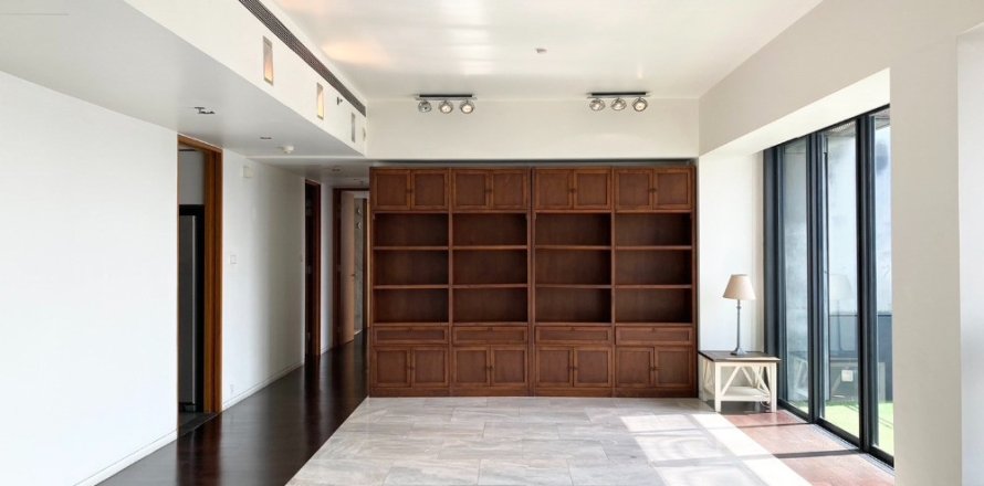 Condo in Bangkok, Thailand, 3 bedrooms  № 162688