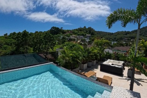 Villa in Pattaya, Thailand 6 bedrooms № 162690 - photo 6