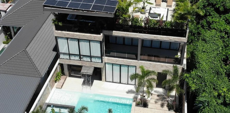 Villa in Pattaya, Thailand 6 bedrooms № 162690