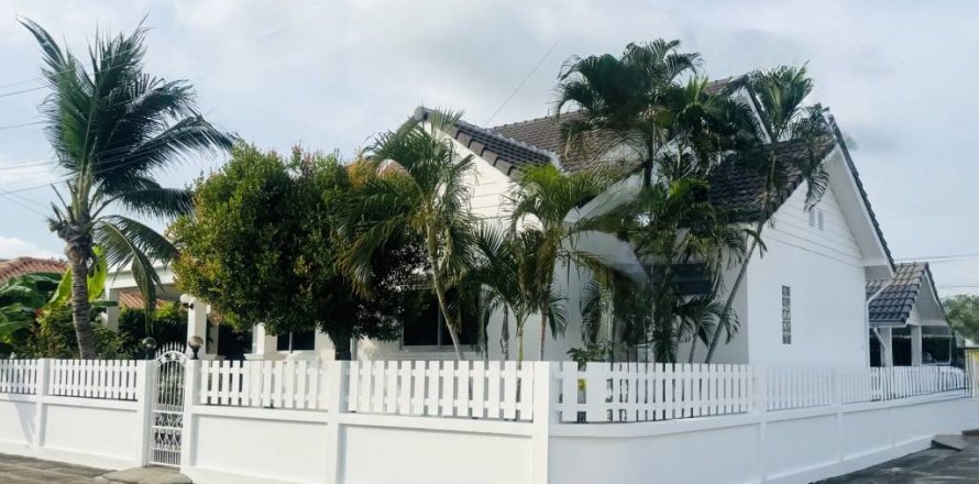 Вилла в Ча-аме, Таиланд с 3 спальнями  № 152354