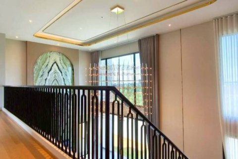 Maison à Pattaya, Thaïlande 4 chambres № 152353 - photo 9