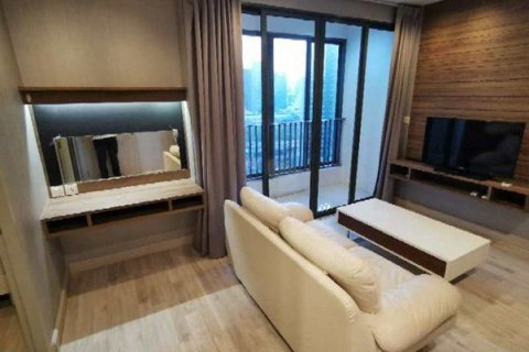 Кондоминиум с 2 спальнями в Хуай Кванге, Бангкок, Таиланд № 147321 - фото 5