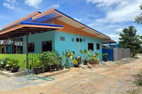 Земельный участок в Пак Чонге, Таиланд 174400м2  № 158140 - фото 7