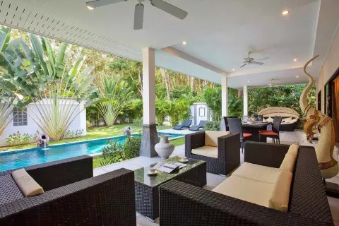Villa in Phuket, Thailand 3 bedrooms № 141220 - photo 4