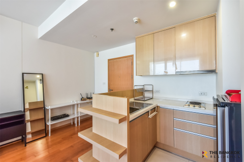 Condo in Bangkok, Thailand, 1 bedroom  № 185175 - photo 5