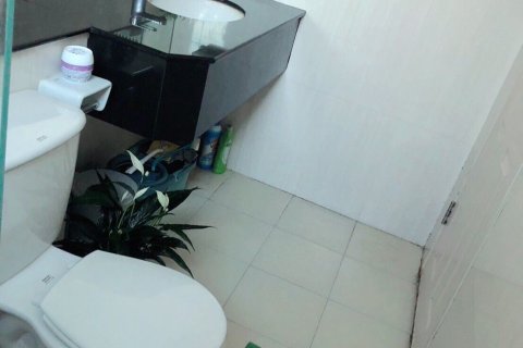 Studio dans le Condo à Watthana, Bangkok, Thaïlande  № 161971 - photo 6