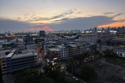 Condo à Khlong Toei, Bangkok, Thaïlande, 2 chambres № 161973 - photo 11