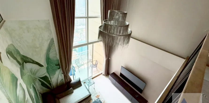 Duplex in Sathon, Bangkok, Thailand 2 Schlafzimmer № 214760