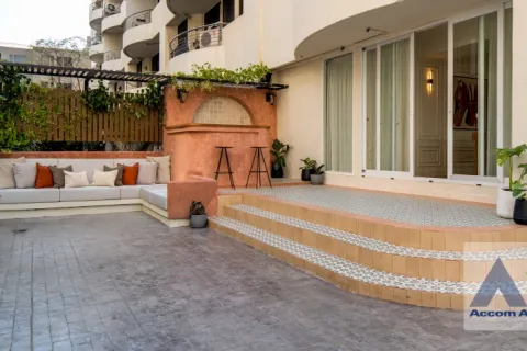 Duplex à Watthana, Bangkok, Thaïlande 4 chambres № 214762
