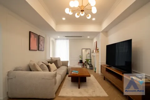 Duplex in Watthana, Bangkok, Thailand 4 Schlafzimmer № 214762 - Foto 6