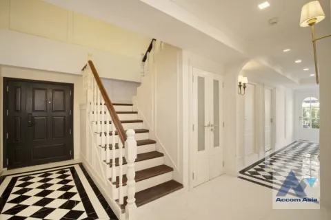 Duplex in Watthana, Bangkok, Thailand 4 Schlafzimmer № 214762 - Foto 5