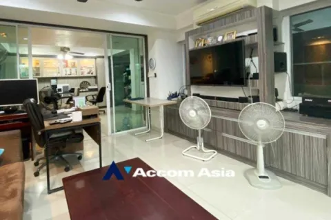 Haus in Watthana, Bangkok, Thailand 5 Schlafzimmer № 214761 - Foto 3