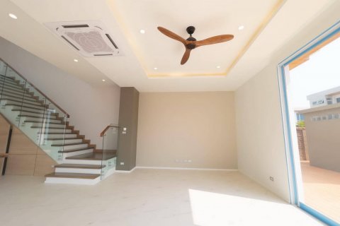 House in Chiang Mai, Thailand 4 bedrooms № 121873 - photo 12